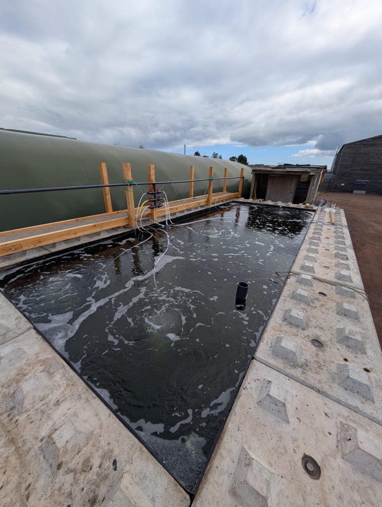 Lev-Co Block Oyster Tanks